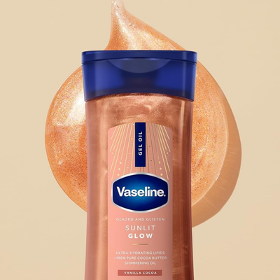 Vaseline Glazed & Glisten Sunlit Glow Vanilla Cocoa Shimmering Body Gel Oil with Ultra-Hydrating Lipids and 100% Pure Cocoa Butter, 6.8 fl Oz